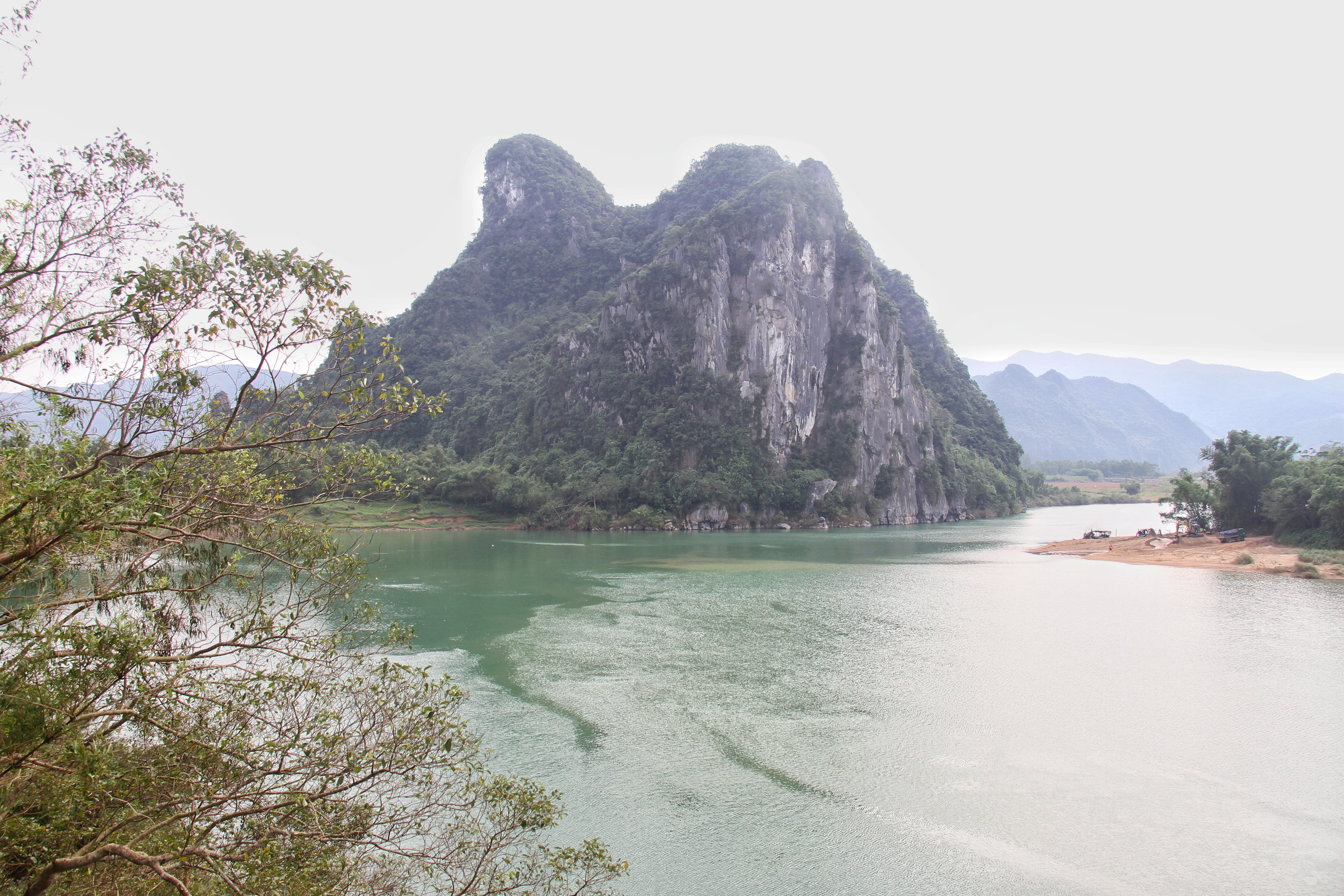Lèn Chợ Gát - Ảnh: Trần Hùng